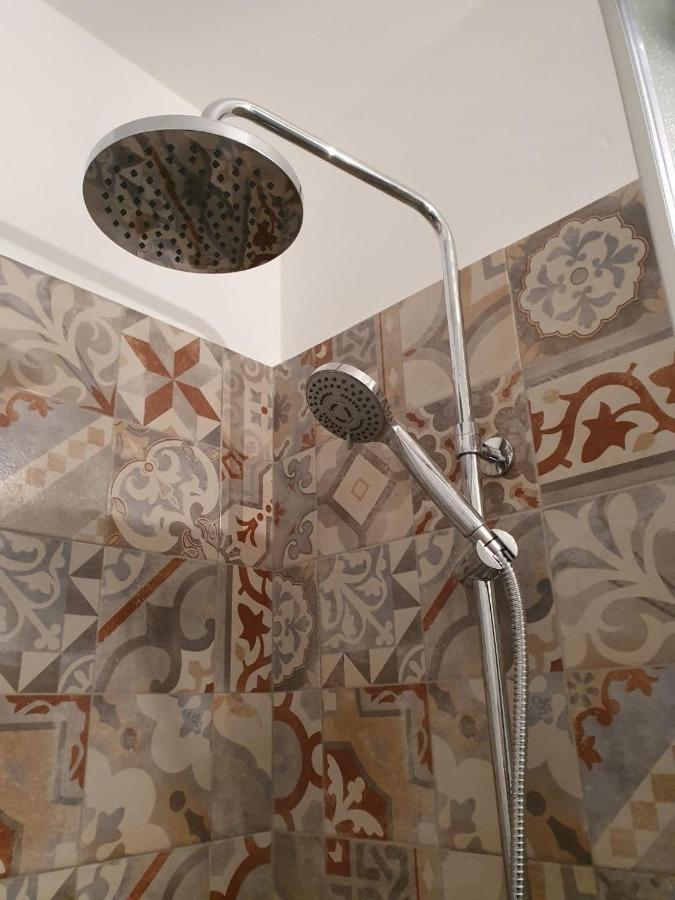 B&B I Sei Volti Лечче Экстерьер фото